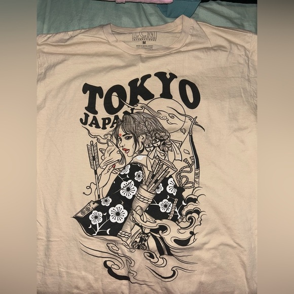 Bundle of 3 shirts - Picture 1 of 5